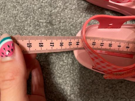 Sandálky do vody, 21