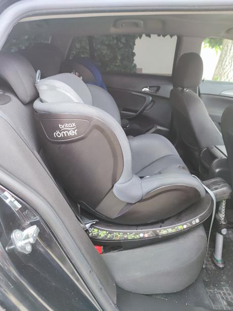 Autosedačka, britax