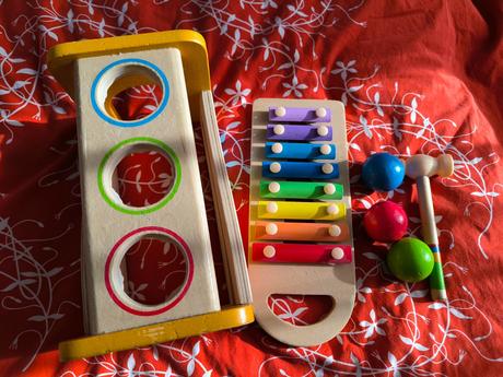 Zatĺkačka s xylofónom, 