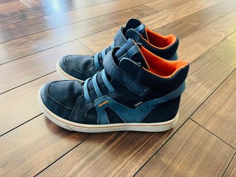 Ecco topanky, ecco,37