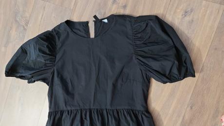 Nadherne sustakove saty, h&m,m