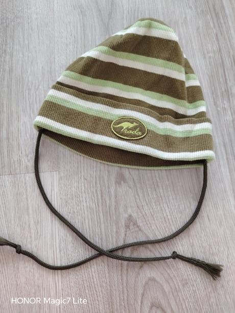 Jesenná čiapočka, rada,54