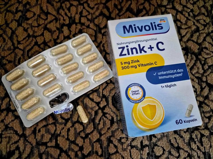 Mivolis Kapsuly Zinok + vitamín C Depot, 60 ks