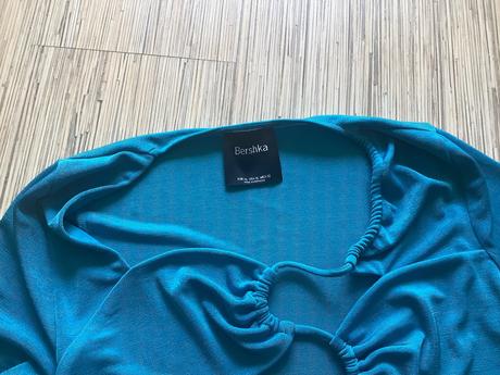 Pekný top, bershka,xl