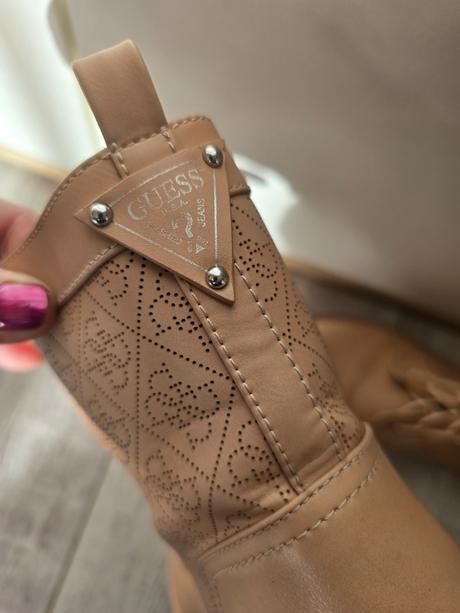 Topanky guess, guess,39