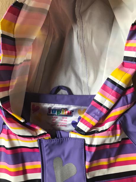 Bunda do dažda, lupilu,122