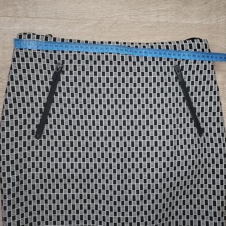 Sukna, marks & spencer,40