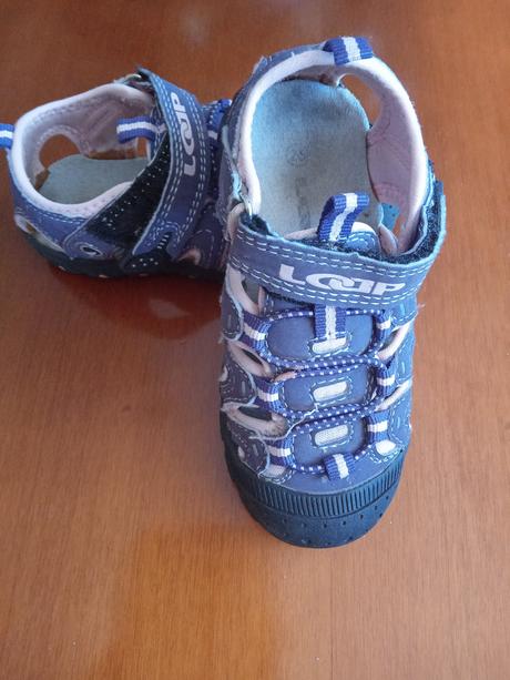 Športové sandálky, 26