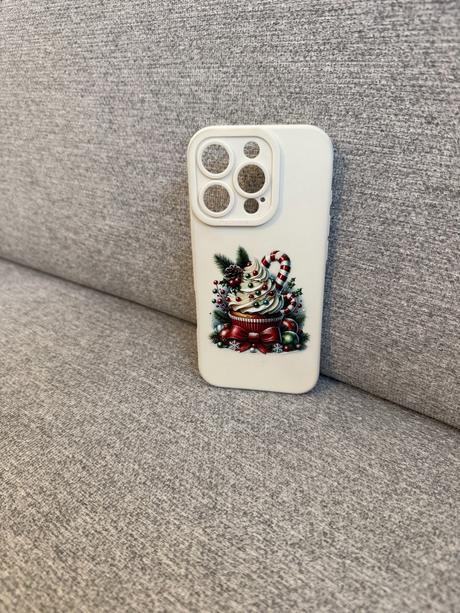 Vianočný obal na iphone 16 pro, apple