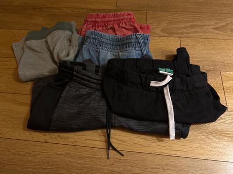 Rozne kraťasy, under armour,122