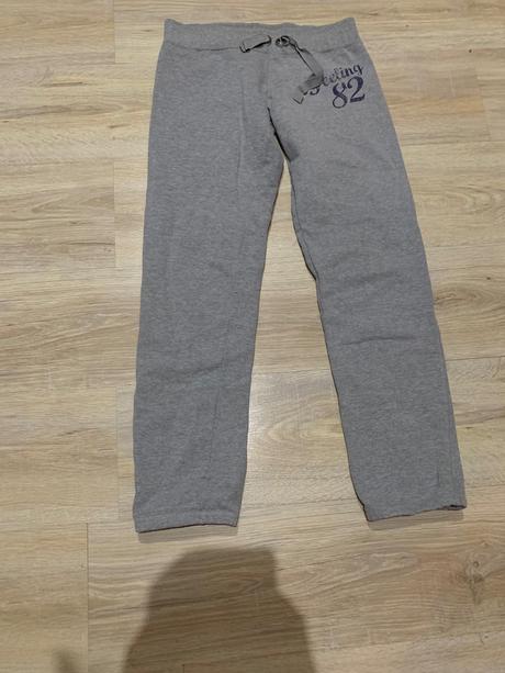 Teplaky s, reserved,s