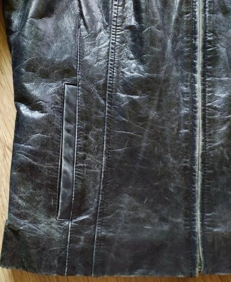 Bunda z pravej kože, s