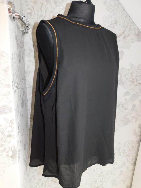 Kvalitny pekny top, tcm,50