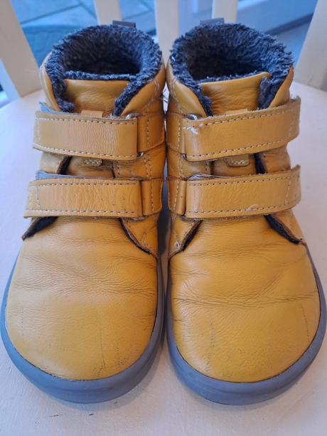 Be lenka penguin yellow, be lenka,31