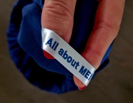 Nadherna suknicka super stav, 158