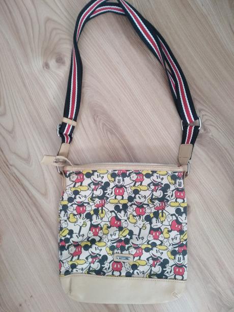 Taska crossbody,