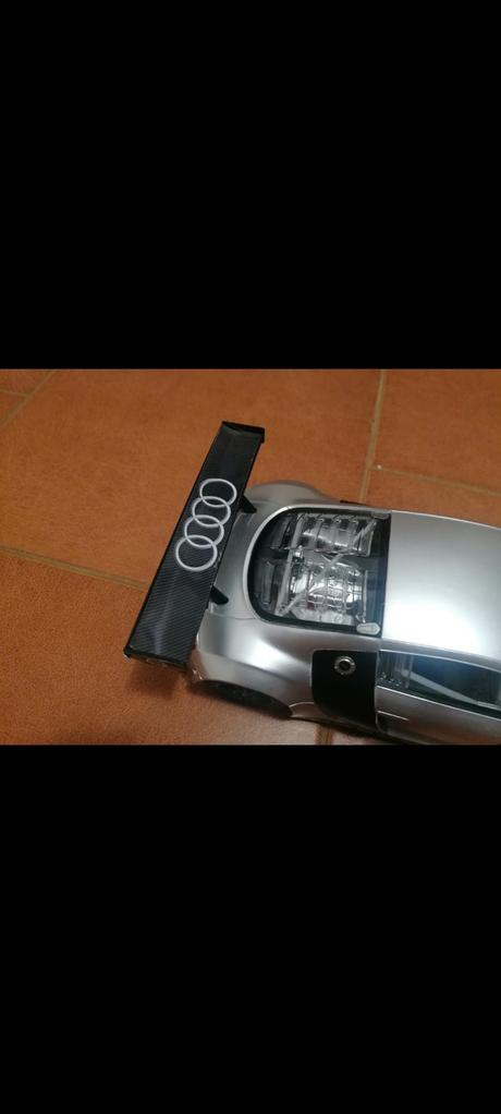 Autá na dialkove ovladanie, 