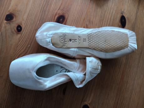 Baletné špičky, 36