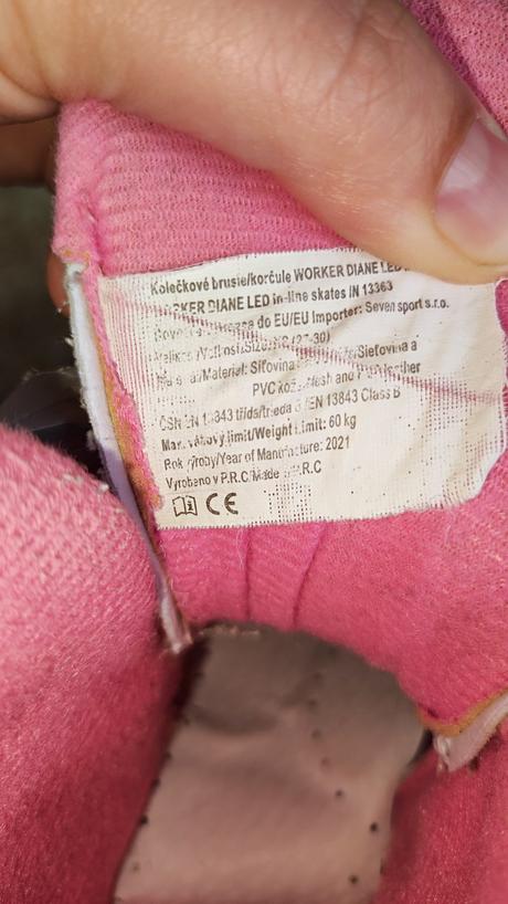 Rastúce korčule, 27