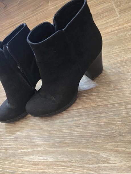 Prechodné nízke čižmy č.40, deichmann,40