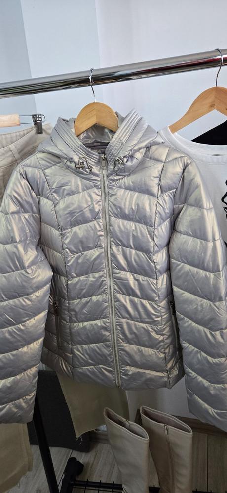 Zimná holografická bunda, 40