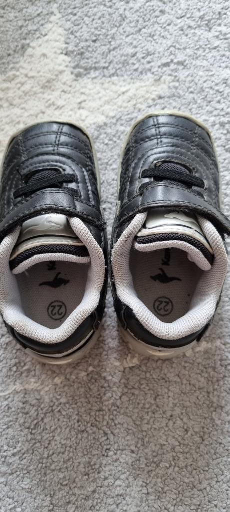 Botasky v.22, kangaroos,22