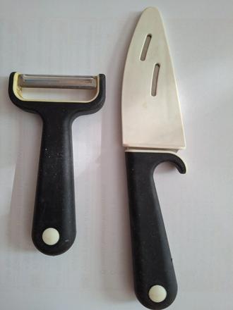Ikea detsky noz + skrabka,