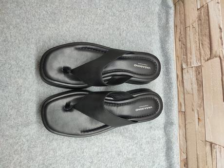 Vagabond 41 - dámske čierne kožené šľapky, vagabond,41