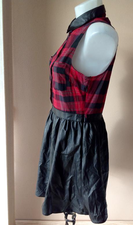 Šaty s koženkou, atmosphere,38