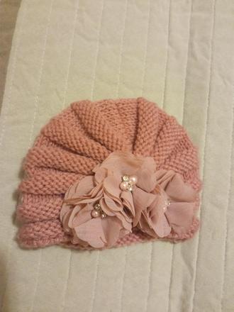 Elegantná čiapka, 68