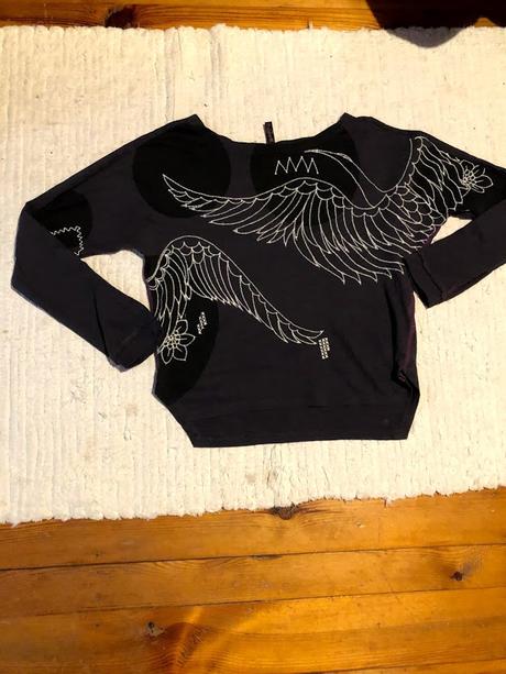 Tričko s anjelskými krídlami, 140