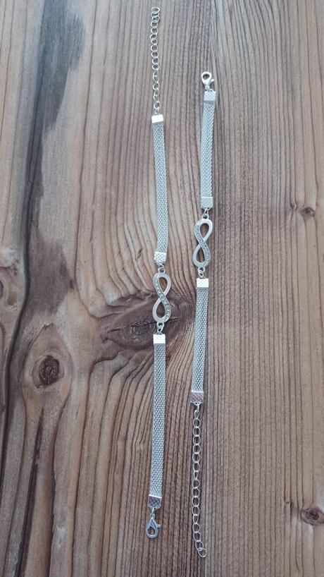 Náramok na ruku a nohu, 