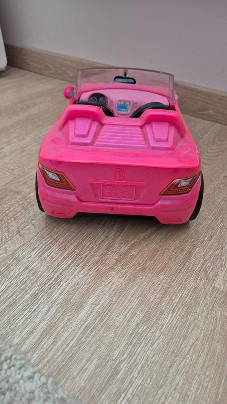 Barbie auto, 