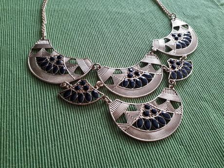 Náhrdelník avon nový v krabičke, avon