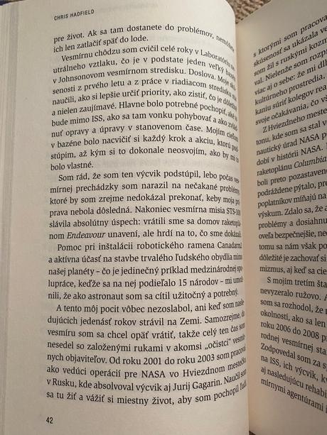 Astronautov sprievodca životom plk. chris hadfield, 