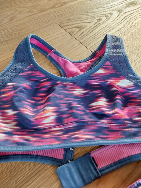 Športový pohodlný set/súprava na fitness, 38