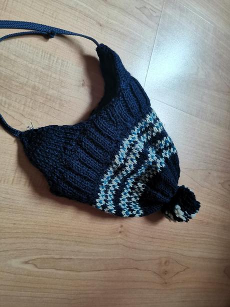 Tepla strikovana babkou ciapka, 116