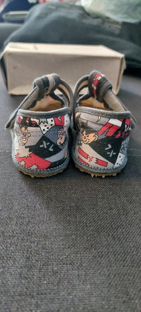 Prezúvky beda slim vzor comics 23, beda,23