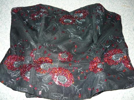 Spoločenské korzetové šaty, 40