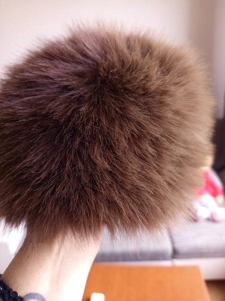 Dámska zimná čiapka, 