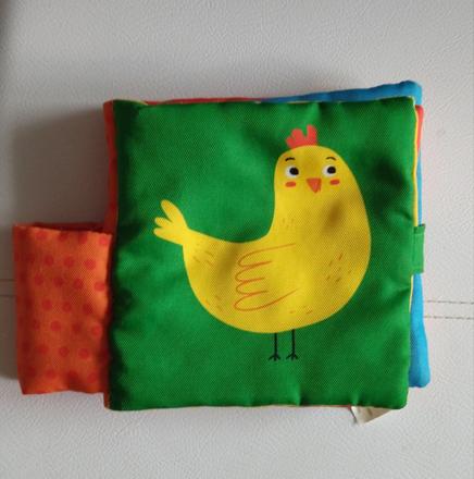 Látková knižočka, 