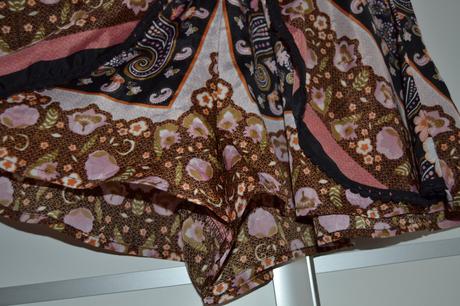 Kraťaso-sukňa z usa, s