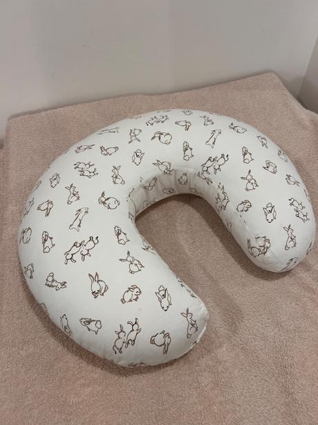 Vankúš na dojčenie, 