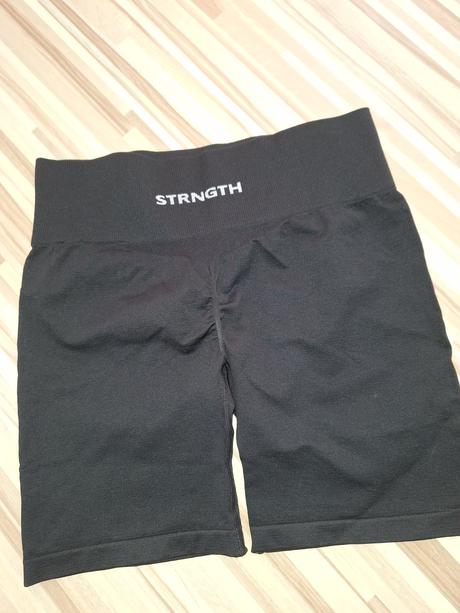 Elastické tvarujúce šortky, fishbone,l / m