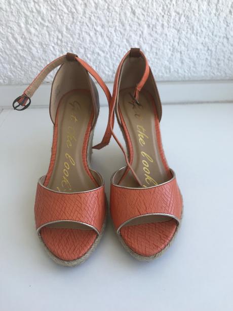 Krasne kozene sandalky, next,39