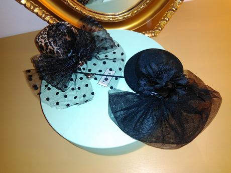 Fascinátor klobúk ozdoba do vlasov, 