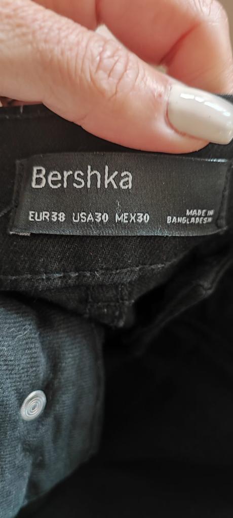 Nohavice, bershka,38