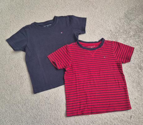 2 ks tommy hilfiger tričká, veľkosť 110, tommy hilfiger,110