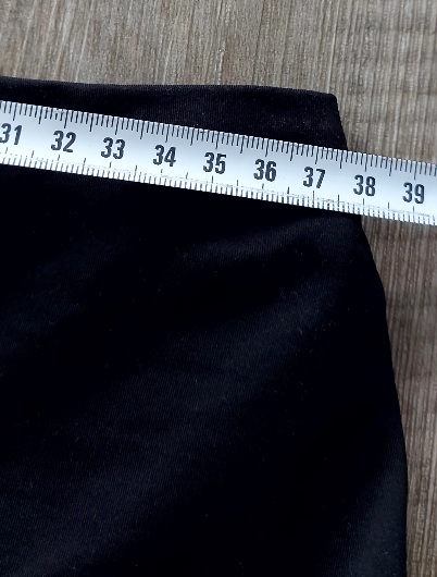 Elegantná tehotenská sukňa, 38