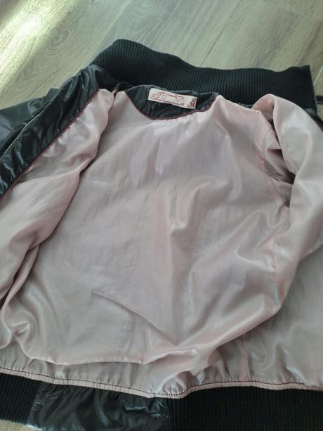 Lesklá bundička, bershka,m